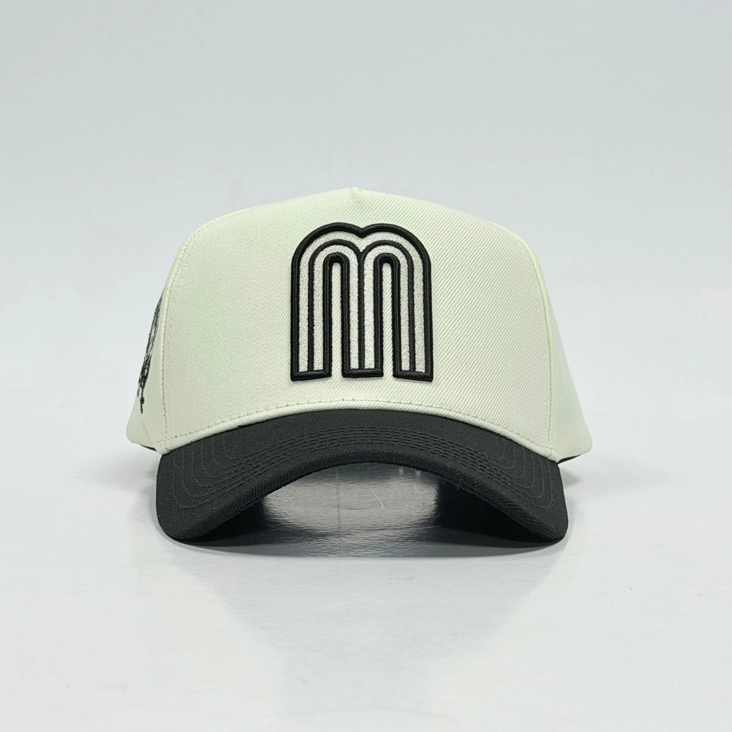 SI DIOS QUIERE HAT - KHAKI/BLACK LOGO